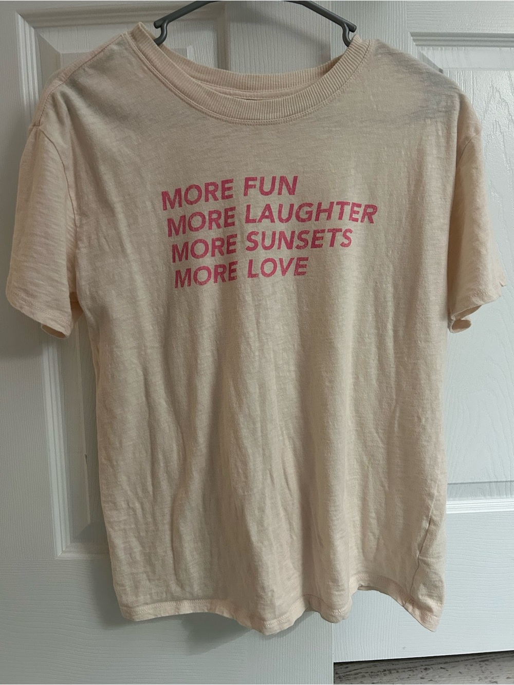 Z Supply Cream Tee with Pink Slogan